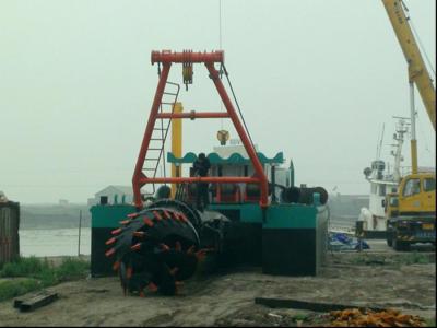 Κίνα 50 Cubic Meter/hour to 1800 Cubic Meter/hour Cutter Suction Sand Dredging Machine Marine Cummins Engines for Dredging προς πώληση