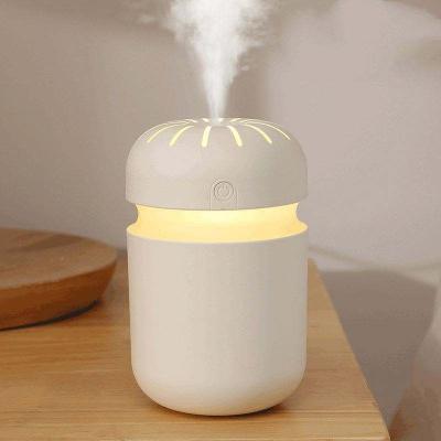 China Household USB Aroma Diffuser Ultrasonic Aroma Diffuser Essential oil  Aroma Diffuser for sale