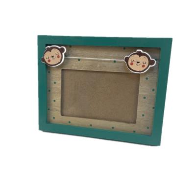 China Wood Green Small Monkey Cartoon Photo Frame Wooden Memories Childhood Photo Frame for sale