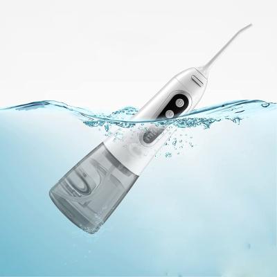 China Dental Flosser Oral Irrigator ipx7 Water Flosser Portable Professional Portable Dental Flush Water Flosser for sale