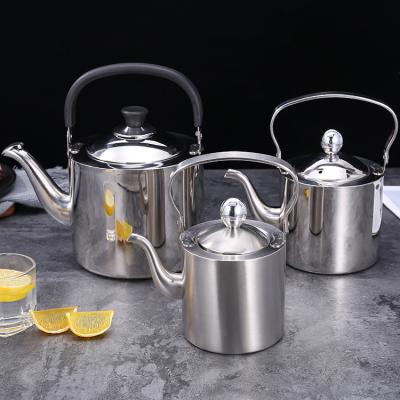 China New Design Sustainable Stylish Commercial Color Travel Stainless Steel Water Camping Boiling Tea Kettle With Strainer for sale