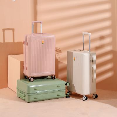 China Fashionable Smart PC ABS Carry On Travel Bags Cabin Travel Handbags Luggage Suitcase Set Trolley Bags Sets Custom Hard Spinner Luggage for sale