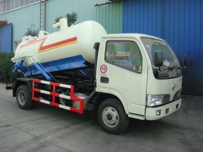 China Rad 6 5000 Liter Abwasserbeseitigungs-LKW-Vakuumsog-5 Tonne für Sewege-Transport zu verkaufen