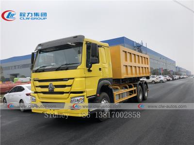 China Haken-Aufzug-Müllwagen Sinotruk HOWO 6X4 RHD hydraulischer zu verkaufen