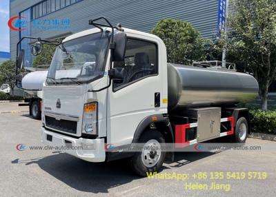 China Sinotruk Howo 4x2 5000L SS304 Milk Transport Truck for sale