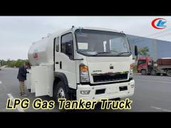 Cylinder Shape LPG Gas Tanker Truck 4 x 2 15m3 12m3 Sinotruk HOWO