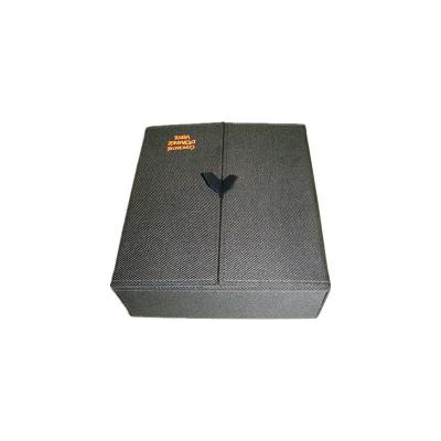 China Handmade Tissue Paper Gift Packaging Box With Double Door Made In Dongguan for sale