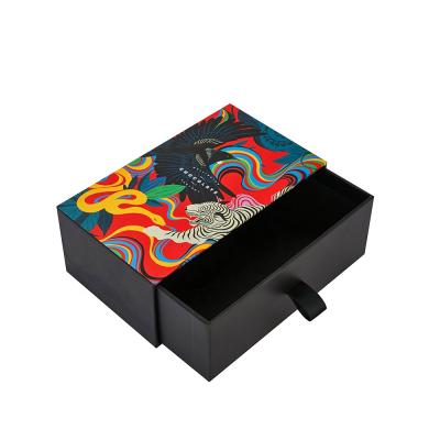 China Handmade Luxury Design Customized Fancy Printed Square Cardboard Sliding Drawer Gift Packaging Hat Box for sale