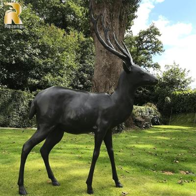 China Young Europe Life Size Garden Fawn Garden Deer Bronze Statue Outdoor Casting Sculpture for sale