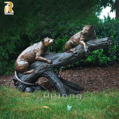 China Europe New Design Outdoor Decoration Panther Statue Bronze Casting Tree Branch for sale