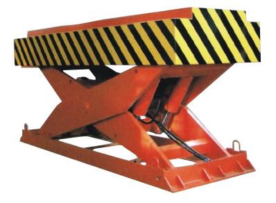 China 5000Kg Loading Hydraulic Cargo Lift Table With Gas Shield Welding 1.85m Lifting Height for sale