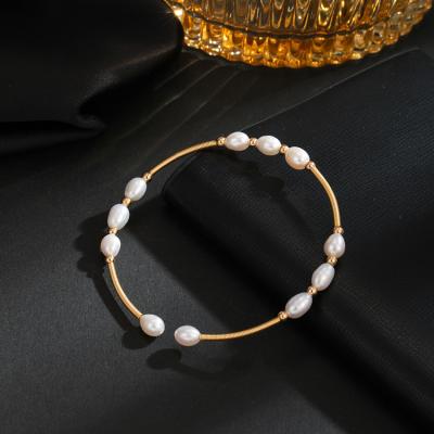 China FASHIONABLE Stainless Steel 18k Gold Plated Bracelet Natural Freshwater Square Personality Multicolor Pearl Bracelet for sale