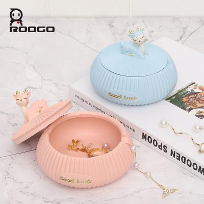 China Creative Art Decor ROOGO Good Luck Deer Storage Box Home and Living Room Decoration Ornament for sale