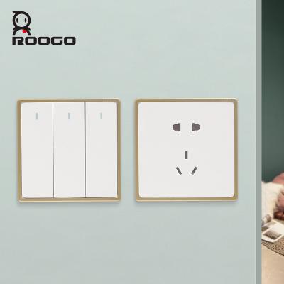 China Newest Design Border Art Decor ROOGO Home Bedroom Living Room Wall Switch Stickers Switch Stickers for sale