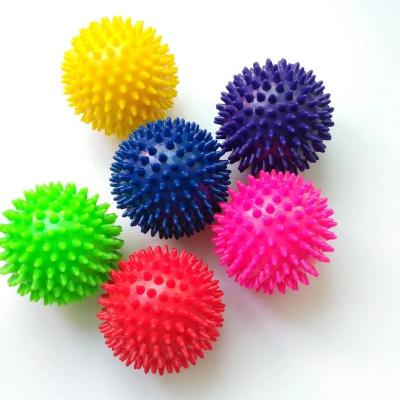 China Fitness Exercise Wholesale Yoga Ball Massage Ball Spike Ball Fitness Ball for sale