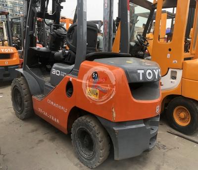 China Original Japan TOYOTA / KOMATSU construction material stores 3 ton second hand / forklift used for sale