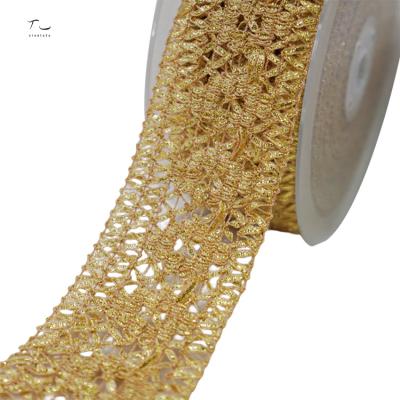 China Sustainable Garment Accessories Lace Trimmings Polyester Lace Trim Laces Customized for sale