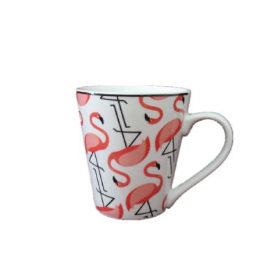 China Viable wholesale ceramic mug with a flamingo design for sale