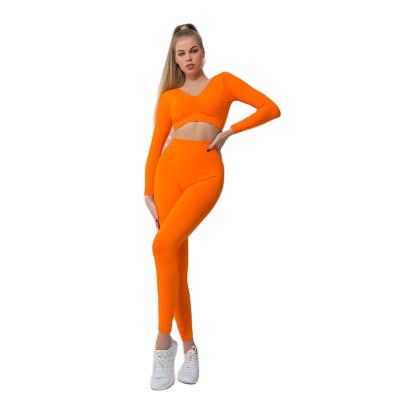 China Factory Supply Breathable Women Yoga Wear Set Three Piece Long Sleeve Scrunched Seamless Yoga Wear Set for sale