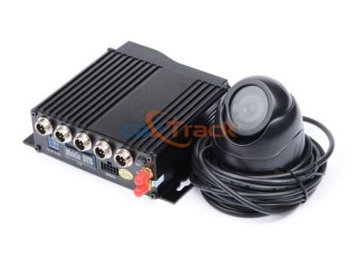 China 720P se doblan el coche DVR móvil, 4 CE de la tarjeta del SD del registrador del canal DVR en venta