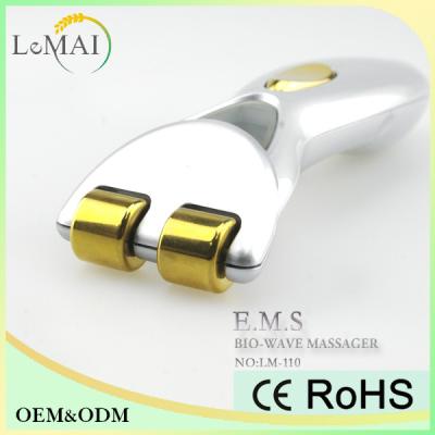 China Levantamento de cara da tela da senhora Casa Ultra-sônico Cara Massager LCD Digital à venda