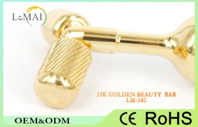 China Y forma el Massager de oro portátil del rodillo de la cara de la barra de la belleza 24K para consolidar la piel en venta