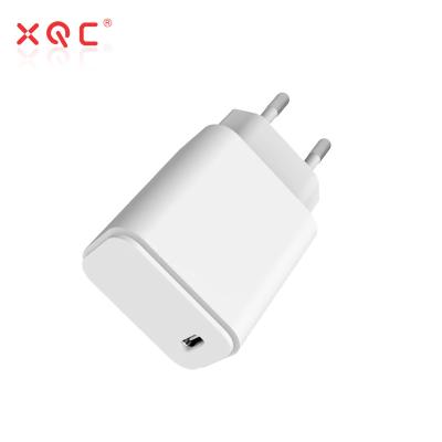 China New USB Fast Charger 3.0 XQC 2022 Charger 18W Type C Quick Charge QC3.0 Mobile Phone Wall Charger For Xiaomi Phone for sale