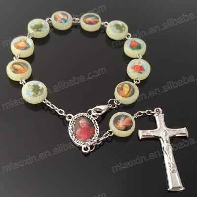 China Religious Luminous Beaded Rosary Chain Necklace With Various Epoxy Saints Fotos, Saint Rosary Beads for sale