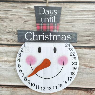 China Creative Clock Home Decoration New Christamas Home Decoration 2021 Christmas Wooden Pendant, Snowman Family 2021 Decorations Home Ornaments for sale