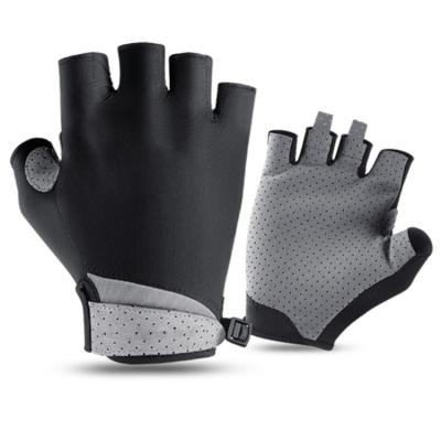 China Soft Comfortable Hot Selling Feel Half Finger Riding Gloves Golf Fishing Breathable Ice Gloves In Summer for sale