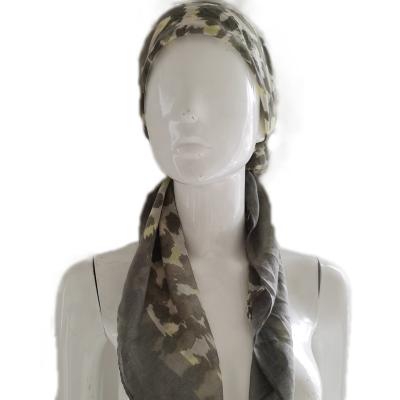 China Lightweight And Comfortable Leopard Print Green Large Size Women Beach Shawl Camouflage Style Camouflage Head Scarf for sale