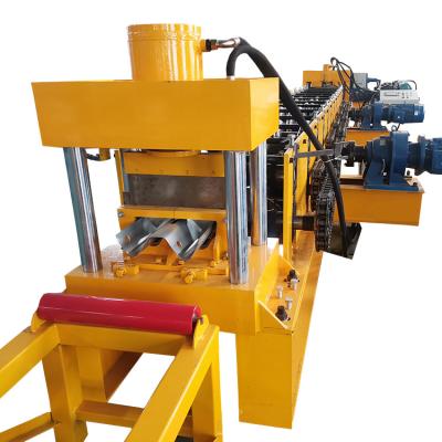 China Hotels Road Barrier Guardrail Roll Forming Machine For Sale for sale