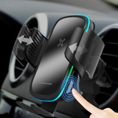 China 2022 New Arrival Qi Charger Car Air Vent Mount Mobile Phone Holder 15W Adjustable Coil Sensor Fast Wireless Smartphone Holder for sale