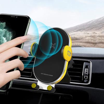 China New Accessories 2022 Qi 10W 15W Sensor Cell Phone Convenient Universal Mobile Auto Car Holder Wireless Charger for sale