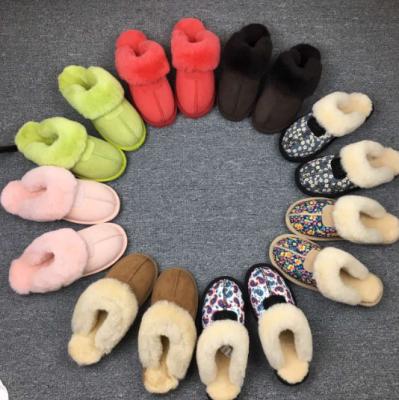 China Others 2021 High Quality Fashionable Women's Sheepskin Winter Slippers Slides Designer Sheepskin Wool Fur Slides Snow Boots for sale