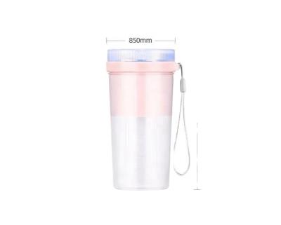 China 17000RPM/min Multi Functional Fashion USB Rechargeable Home Plastic Electric Mini Portable Blender & MixerJuicer Juicer Cup for sale