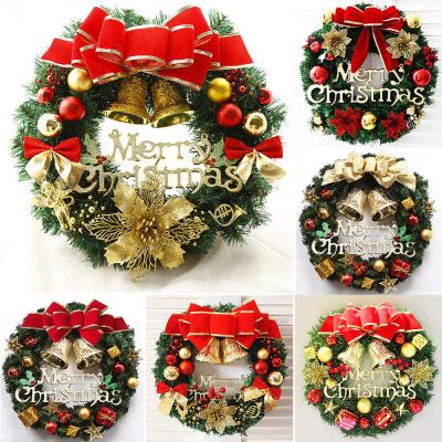 China Christmas Wreath 30cm Front Door Wreath Decoration Door Hanging Green Wreath for sale