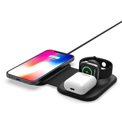 China UniversalÂ   15W Fast Charging 3 in 1 Magnetic Wireless Charger Dock Qi Folding Wireless Phone Chargers for sale