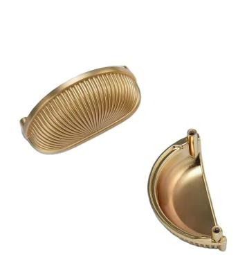 China Modern Euro and American Style Shell Gold Dresser Closet Drawer Wardrobe Handles Pull Knobs for sale