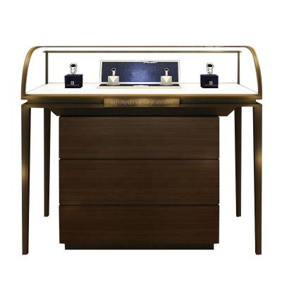 China Luxury Curved Luxury Jewelery Counter Jewelry Showcase With Wood Veneer Cabinet for sale