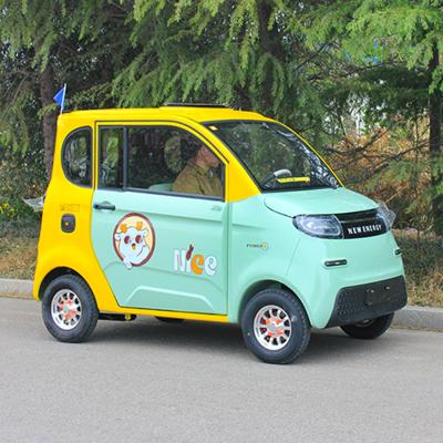 China 2024 Luxury 2 Seats 4 Wheel Adult Mini Cars with 8-10 Hours Charging Time and Low Speed for sale