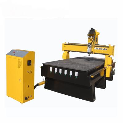 China Woodworking Engraving And Cutting Italy 6KW Spindle Woodworking CNC Router Machine 1325 For Door Making for sale