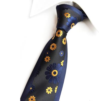 China High Design Luxury Classic Young Men's Skinny Ties Craft Panel Tie With Stripes Dots for sale