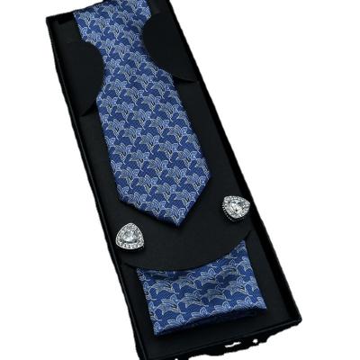 China Fashion Handsome Wholesale Custom Gift Box For Business Group Wedding 8cm Men Clip Handkerchief Cufflinks Link Clip Set for sale