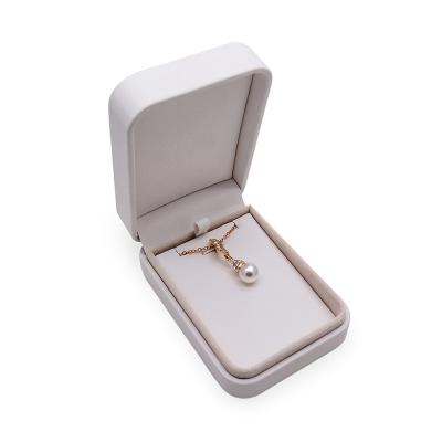 China Wedding White Rose Earring Packaging And Pendant Package Ring Boxes Luxury Leather Bracelet Necklace Gift Jewelry Box Custom Jewelry Box for sale