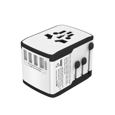 China QC3.0 33.5W QC 3.0 Fast Charger Travel Adapter EU UK US AUS Plug Adapter Global Plug for sale