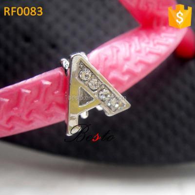 China Small Size Crystal Shoe Buckle Vintage Fashion Alphabet Letters Flip Flop Shoe Clip For Slippper for sale