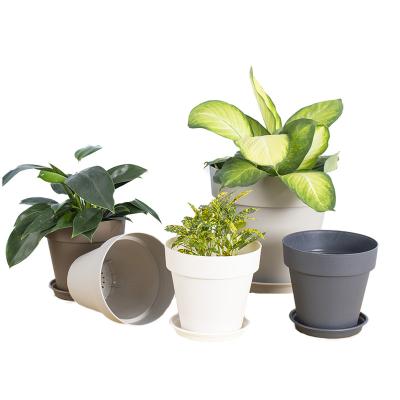 China Minimalist Plastic Planters and Tray Durable Indoor Plant Pot with Multiple Drainage Holes for Outdoor Garden Flower Pots for sale