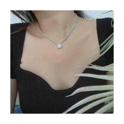 China 2022 New Trendy Designer's Meter Shaped Baroque Pearl Square Pendant Necklace Freshwater Light Strong Light Gray For Women for sale