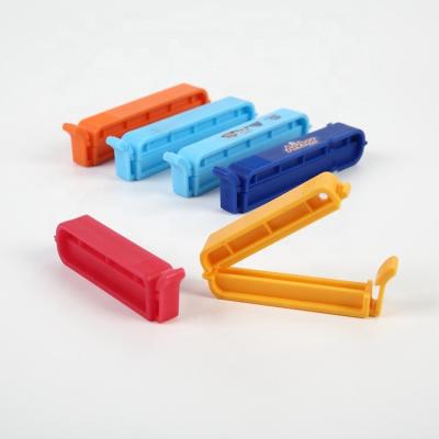 China Sustainable Custom Cheap Logo 5cm Plastic Bag Clips , Colorful Bread Bag Clip for sale